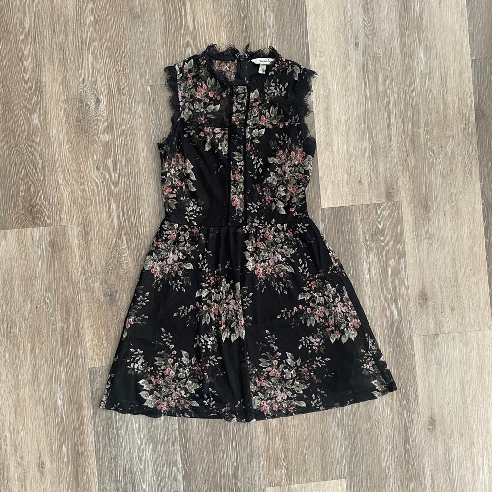 Floral Sleeveless Black Dress